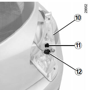 Renault Fluence. Luces traseras y laterales (sustitución de las lámparas)